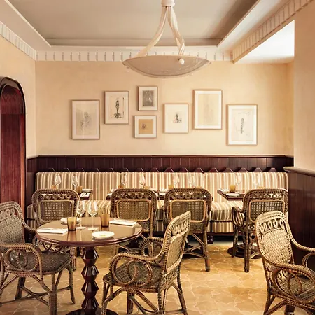 Casa Monti Hotell